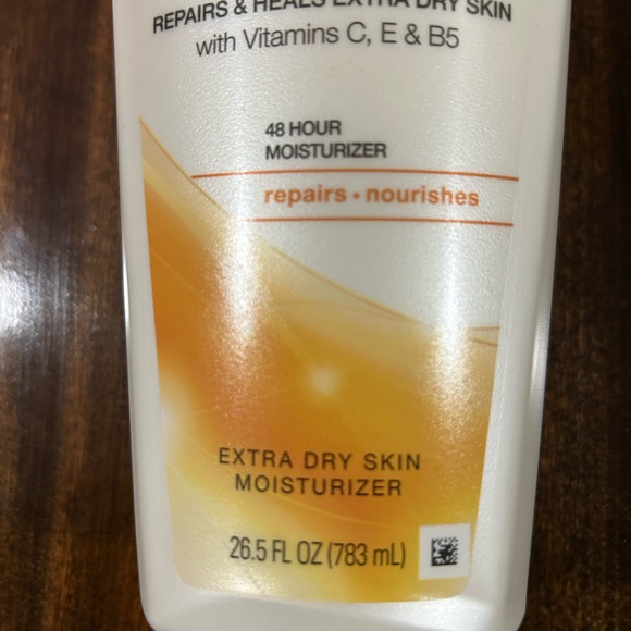 Jergens Ultra Healing Extra Dry Skin Moisturizer - Picture 2 of 3